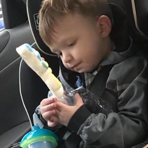 Meet your Posher, Manuela